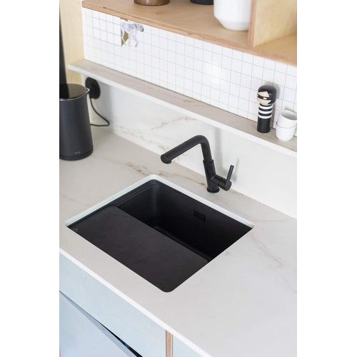 Kitchen faucet, with pull-out spout, Deante