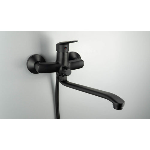 Baterie pentru chiuvetă, montare pe perete, cu pipă alungită - racord furtun, Deante