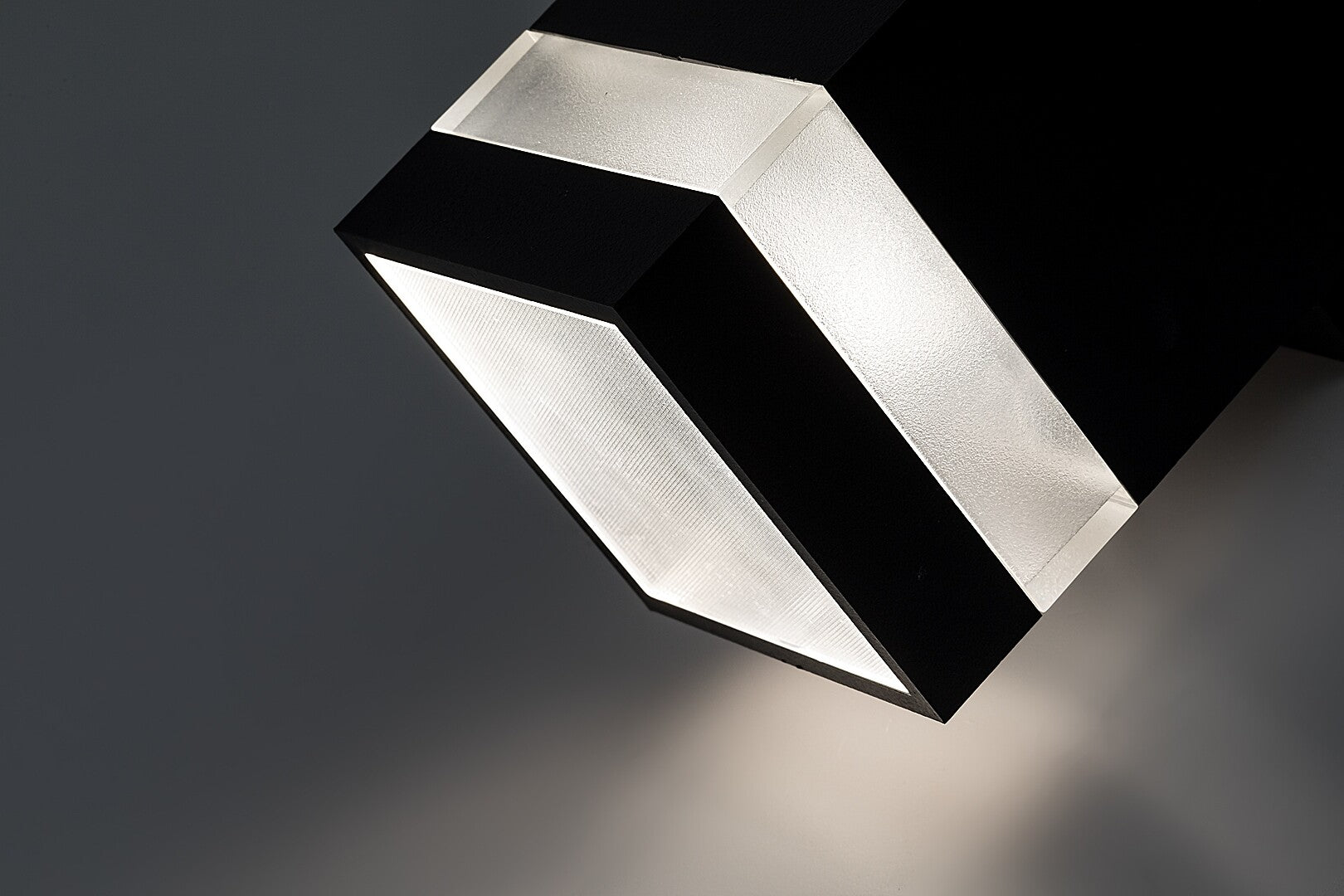 Aplica Urfa Line LED 9, antracit