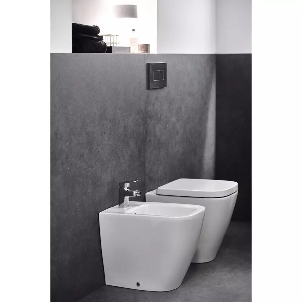 Vas Ideal Standard WC i.life s btw rimles+, proiectie scurta, fixare ascunsa, alb lucios, 48x35.5 cm