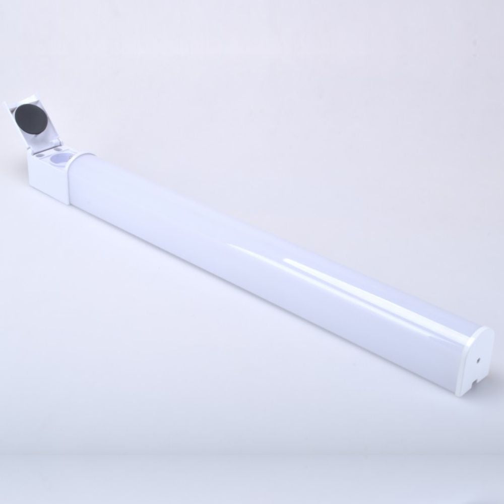 Corp LED baie alb, cu priza, 15w, 4000K, lumina neutra, cu protectie IP44