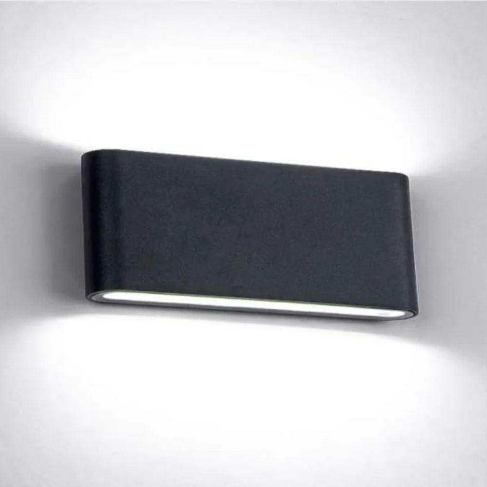 Aplica LED de exterior extra-plata Long, 24W=160W, 3000K, lumina calda, 2160Lm, IP65