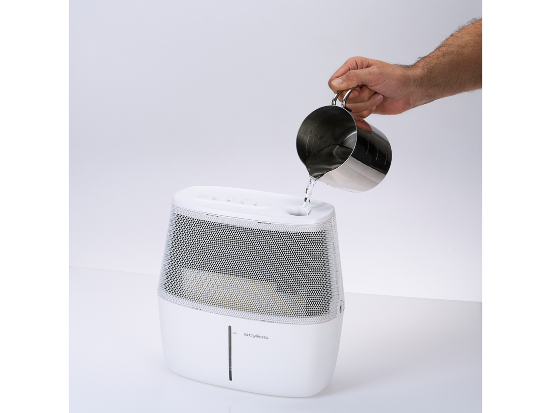 Umidificator cu evaporare Alaze, 6,7 litri/zi, senzor umiditate cu culori, higrostat, suprafata 40mp