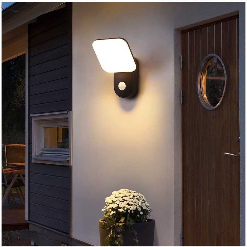 APLICA CU LED EXTERIOR CU SENZOR DE MISCARE IP65 LUMINA CALDA